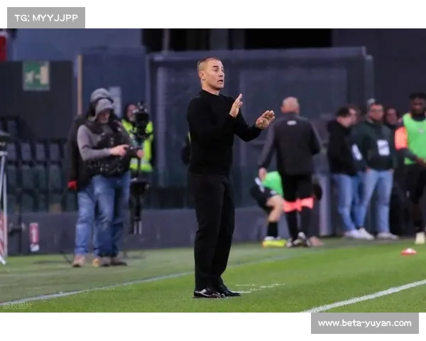 卡纳瓦罗签下超长合同携亚洲名帅辅佐全力冲击世界杯梦想 卡纳瓦罗签下超长合同携亚洲名帅辅佐全力冲击世界杯梦想